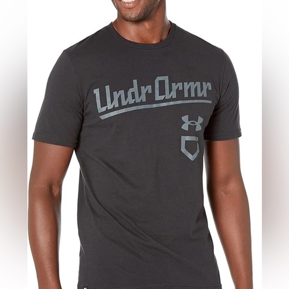 Under Armour Other - NWOT Under Armour Men's Black Short Sleeve Graphic Logo Tee Gray Print Size L